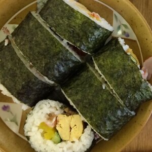 手巻き寿司用の海苔で作る！ごま油香る牛肉のり巻き